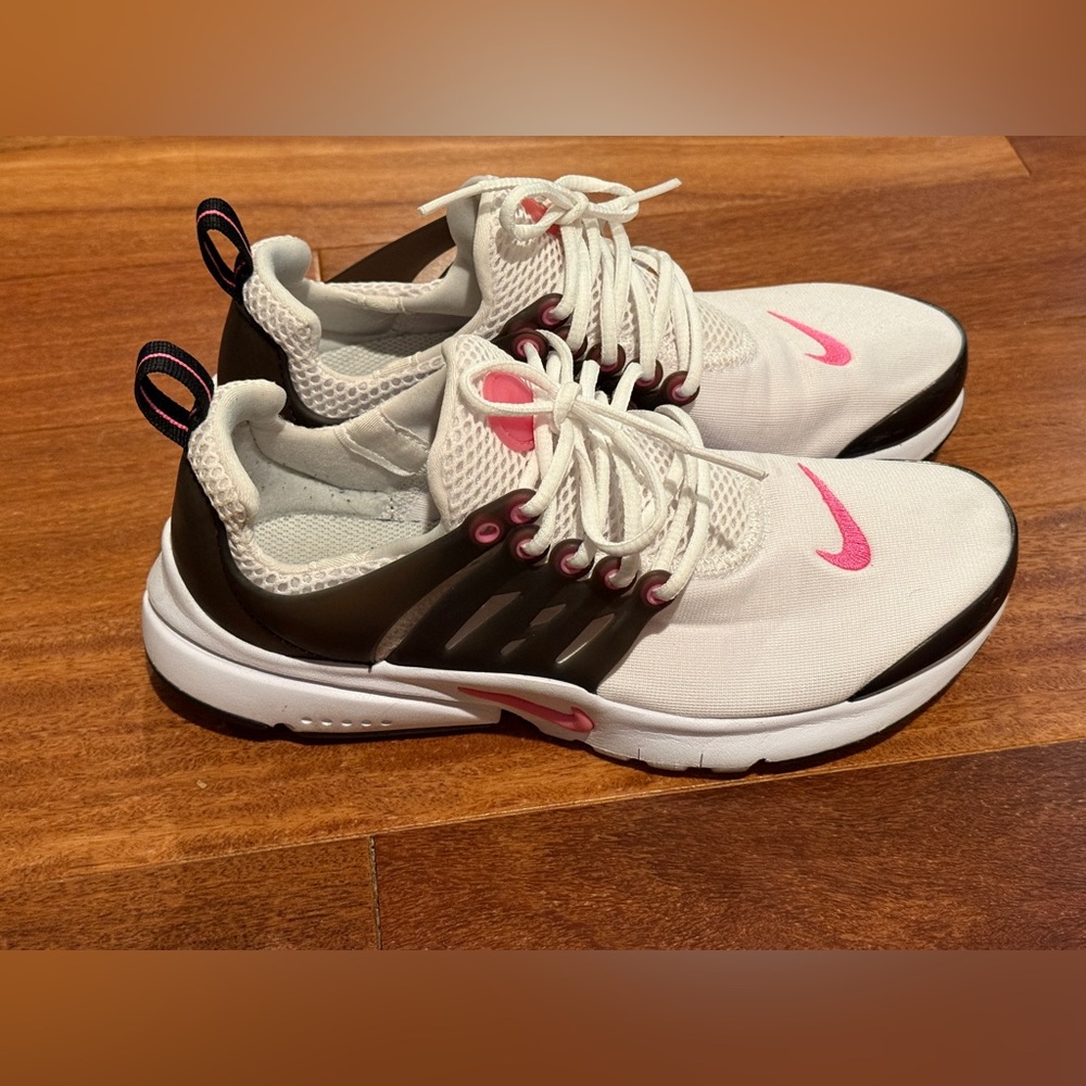 Nike Presto GS White and Pink Blast Athletic Shoes Youth 5/Women’s 6.5